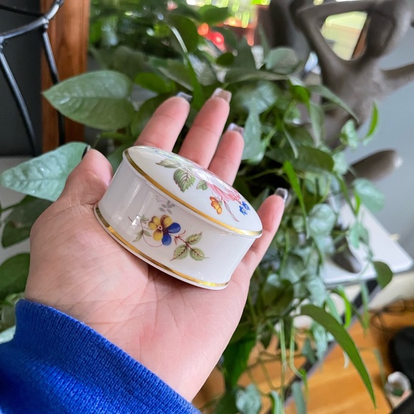 Mini Case - Picture 2 of 6